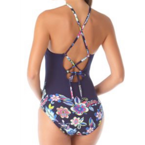 Anne Cole Crossback Mio One Piece Swimsuit - Picture 3 of 5